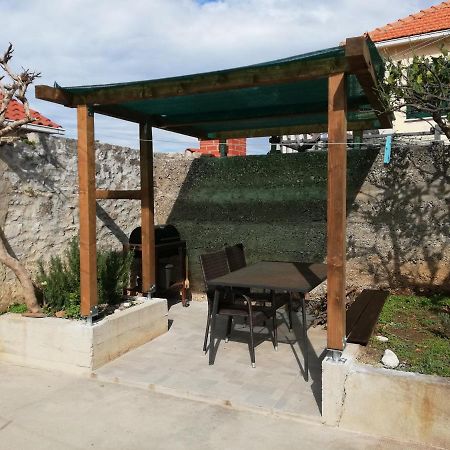 Apartman Postira Rot Exterior foto
