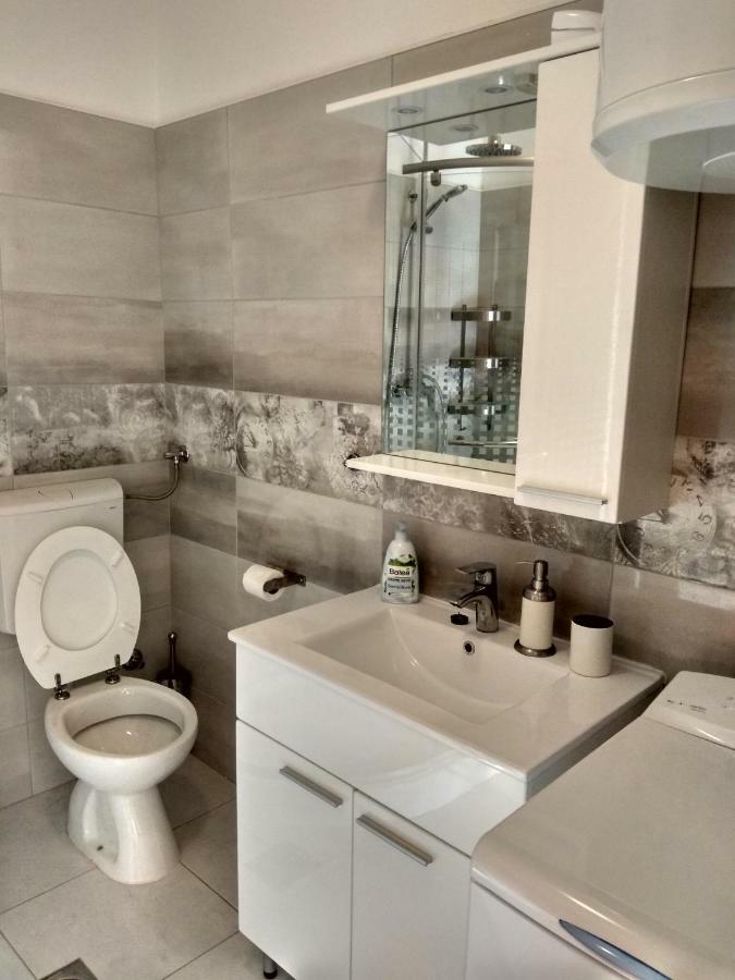 Apartman Postira Rot Exterior foto